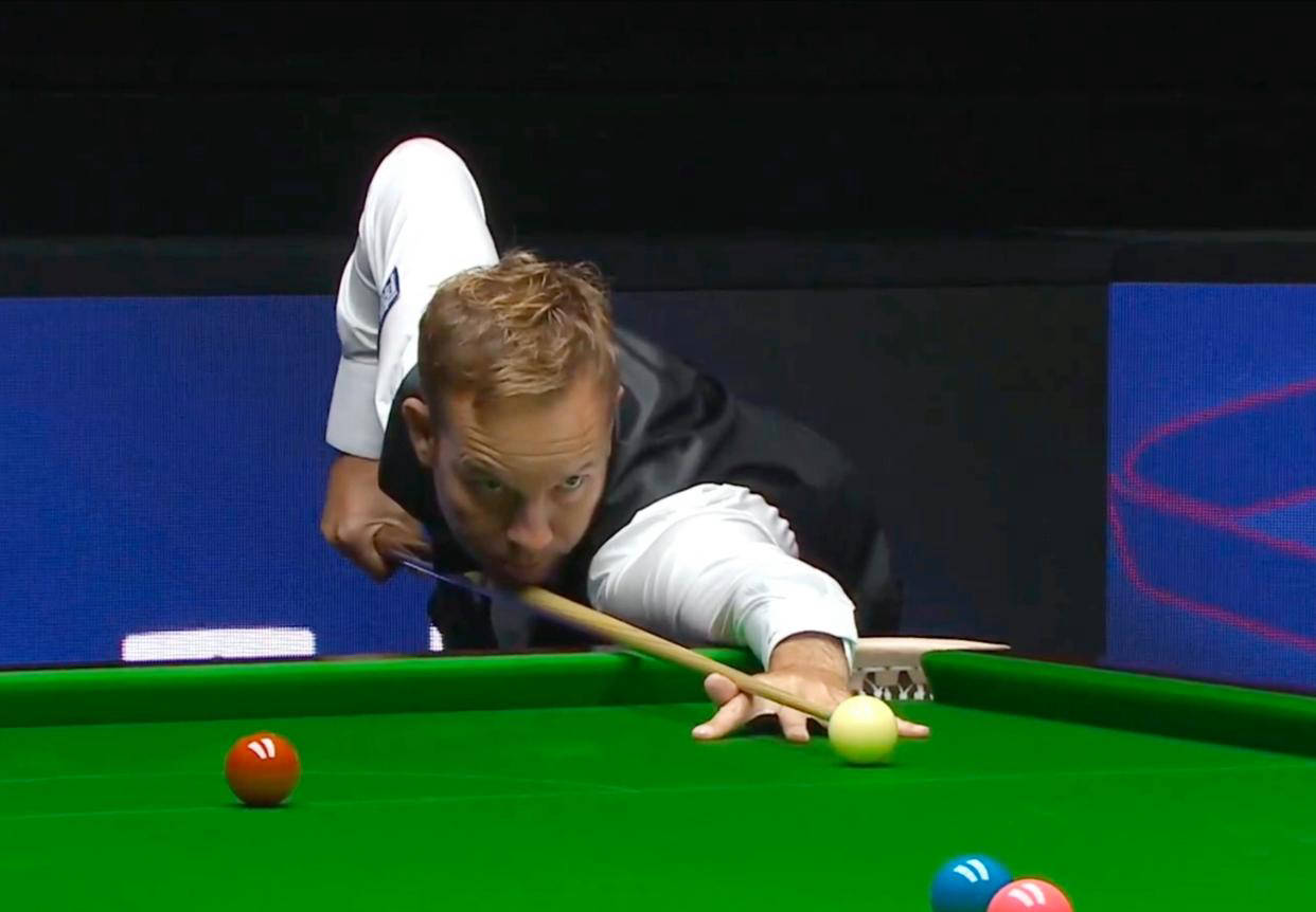 微弱差距落 微弱差距落